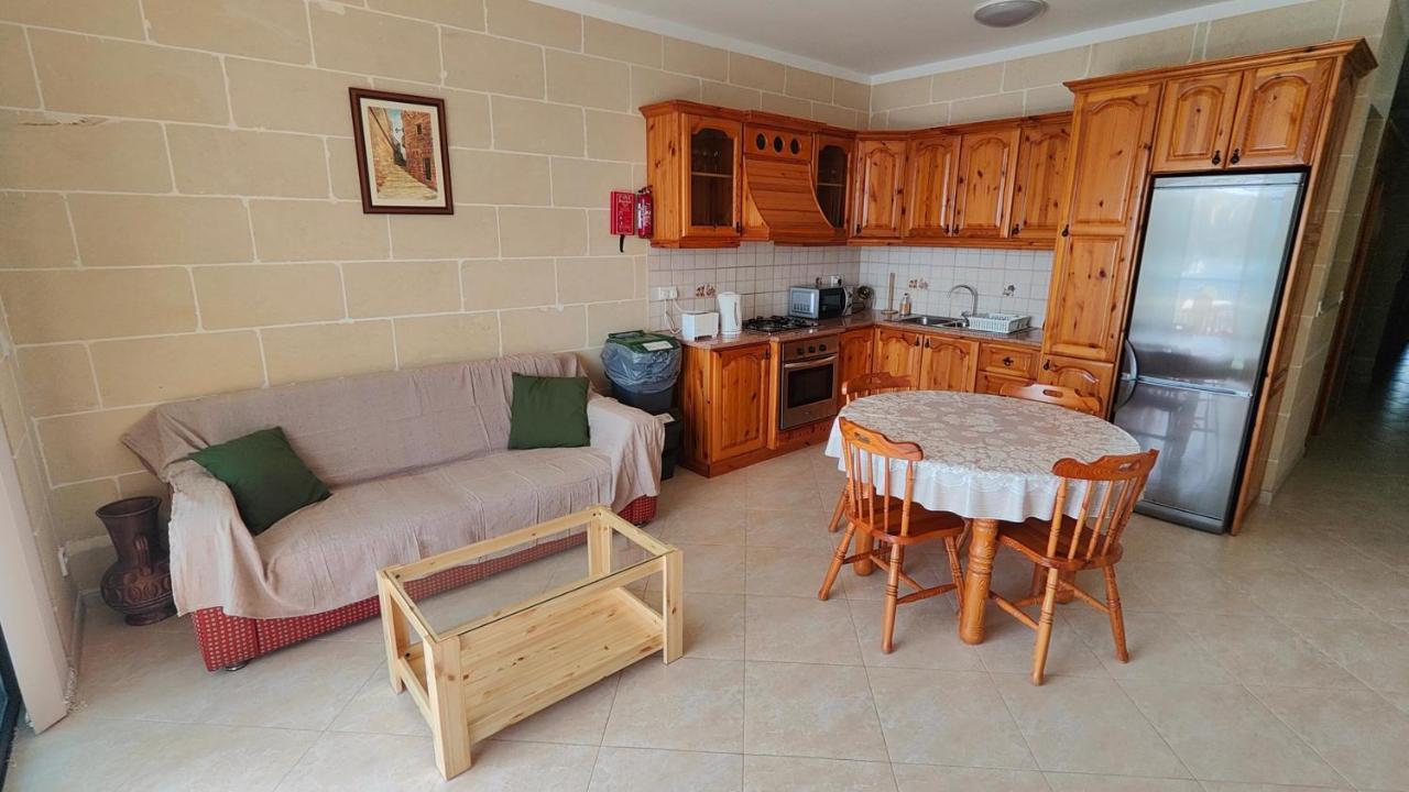 Seaview Apartment Zebbug  ภายนอก รูปภาพ