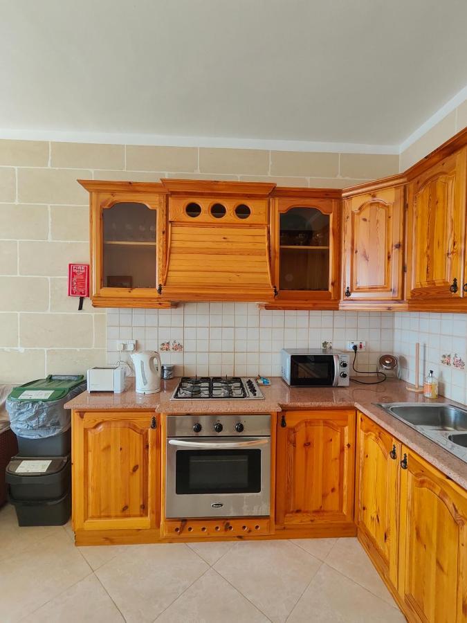 Seaview Apartment Zebbug  ภายนอก รูปภาพ