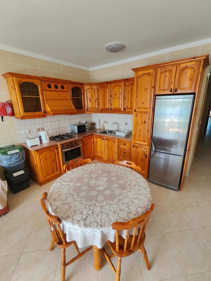 Seaview Apartment Zebbug  ภายนอก รูปภาพ