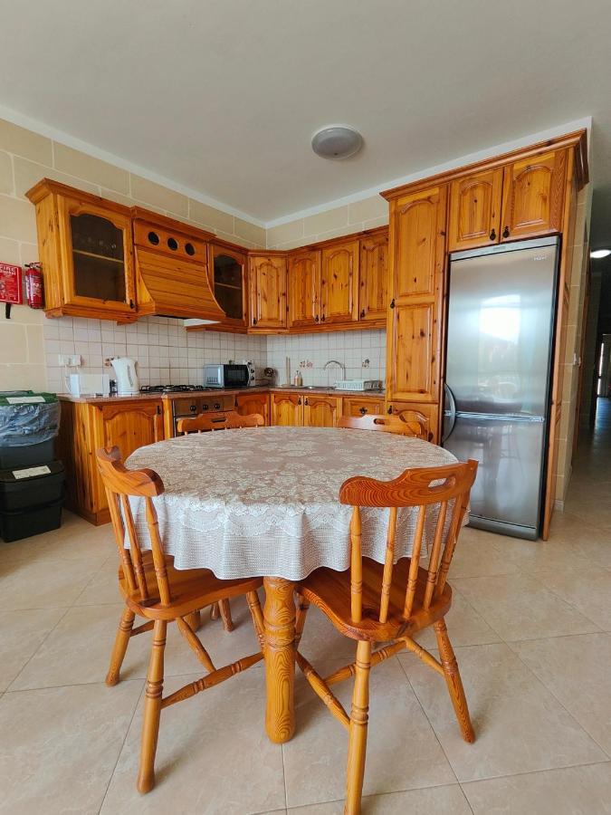 Seaview Apartment Zebbug  ภายนอก รูปภาพ